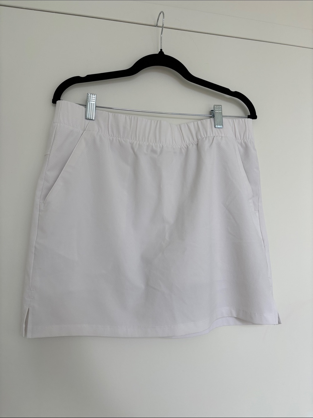 Columbia Sport White Straight Mini Skort with Side Slits